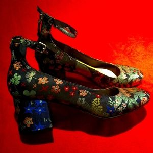 Abound embroidered floral high heel shoes
